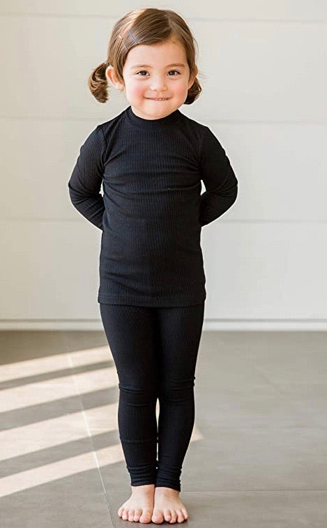 Ribbed black pajamas